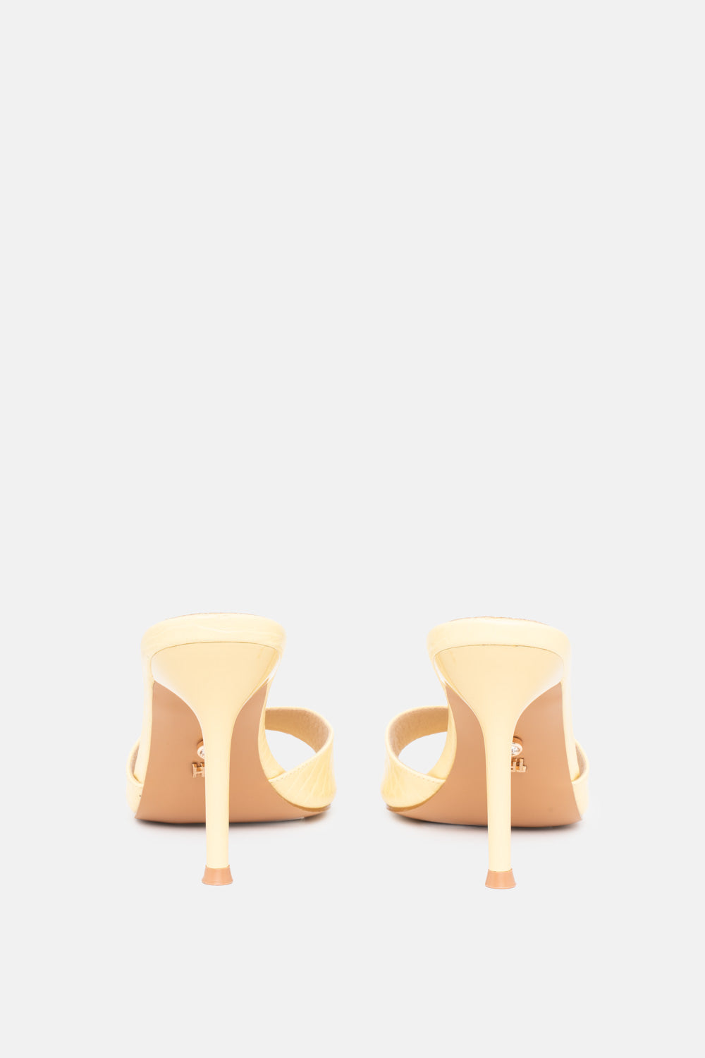 Brandinchi-giallo-croco-sandali-mules-tacco-alto-twentyfourhaitch__4.jpg