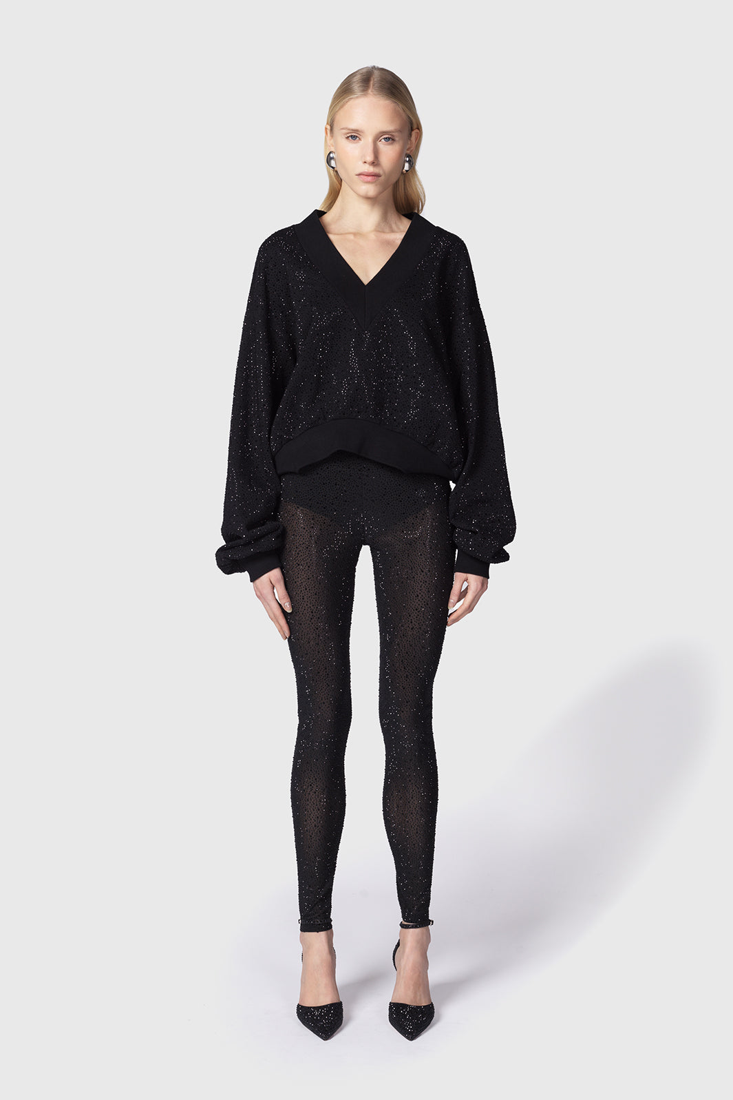 Callion-felpa-over-oversize-nero-con-Seraphyne-Twentyfourhaitch_1_1.jpg