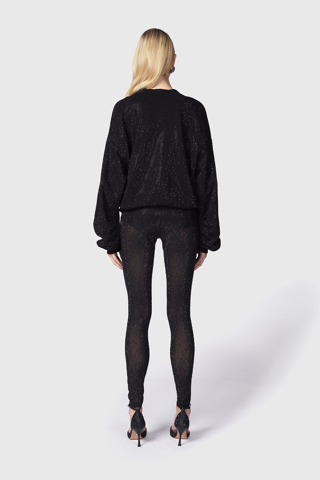 Callion-felpa-over-oversize-nero-con-Seraphyne-Twentyfourhaitch_1_2.jpg