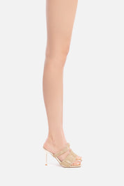 ΣΑΝΔΑΛΙΑ ΜΕ ΚΟΧΥΛΙΑ ΧΡΥΣΟ ΧΡΩΜΑ