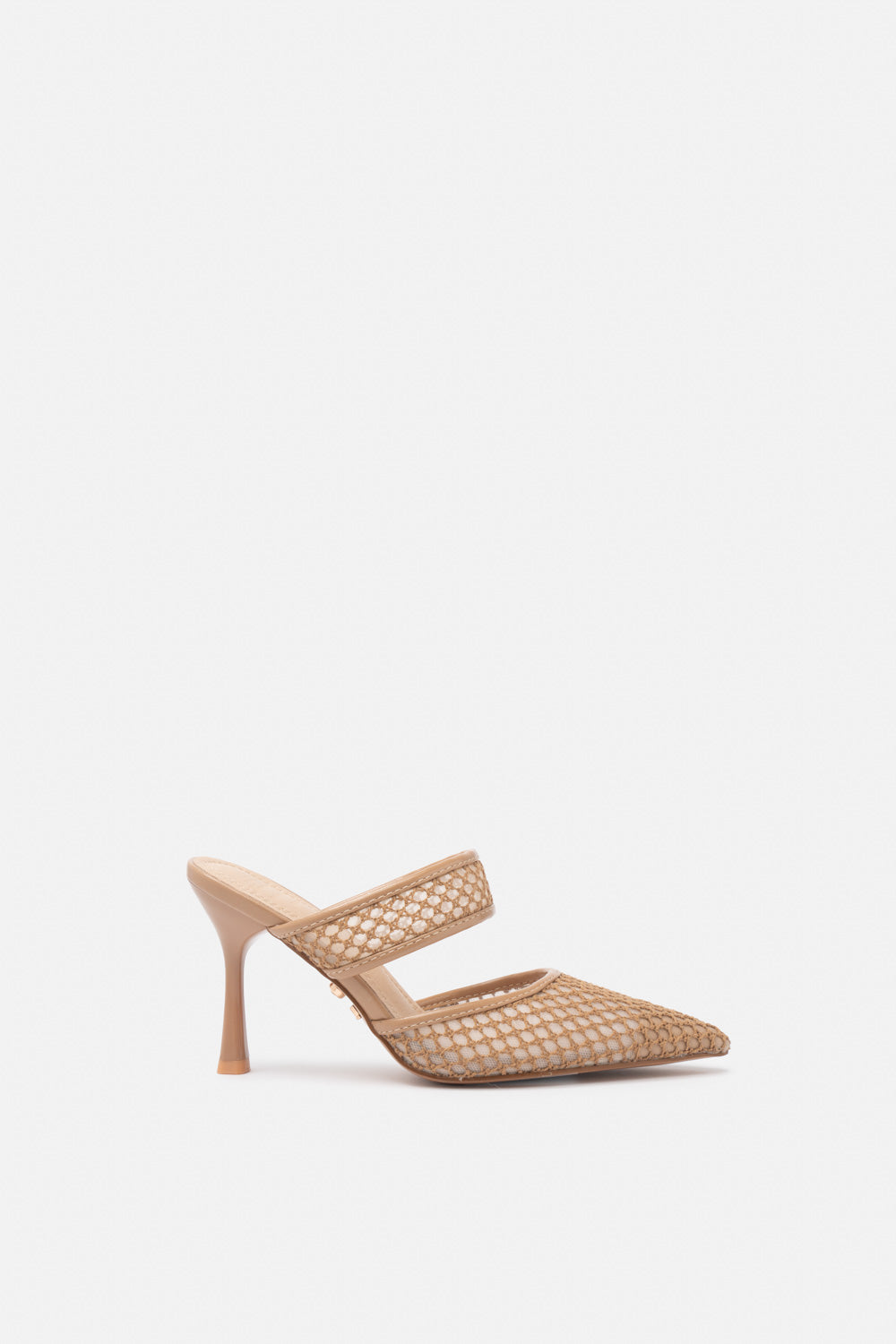 Dianis-sabbia-beige-mules-sandali-nido-d_ape-punta-tacco-alto-Twentyfourhaitch__1.jpg
