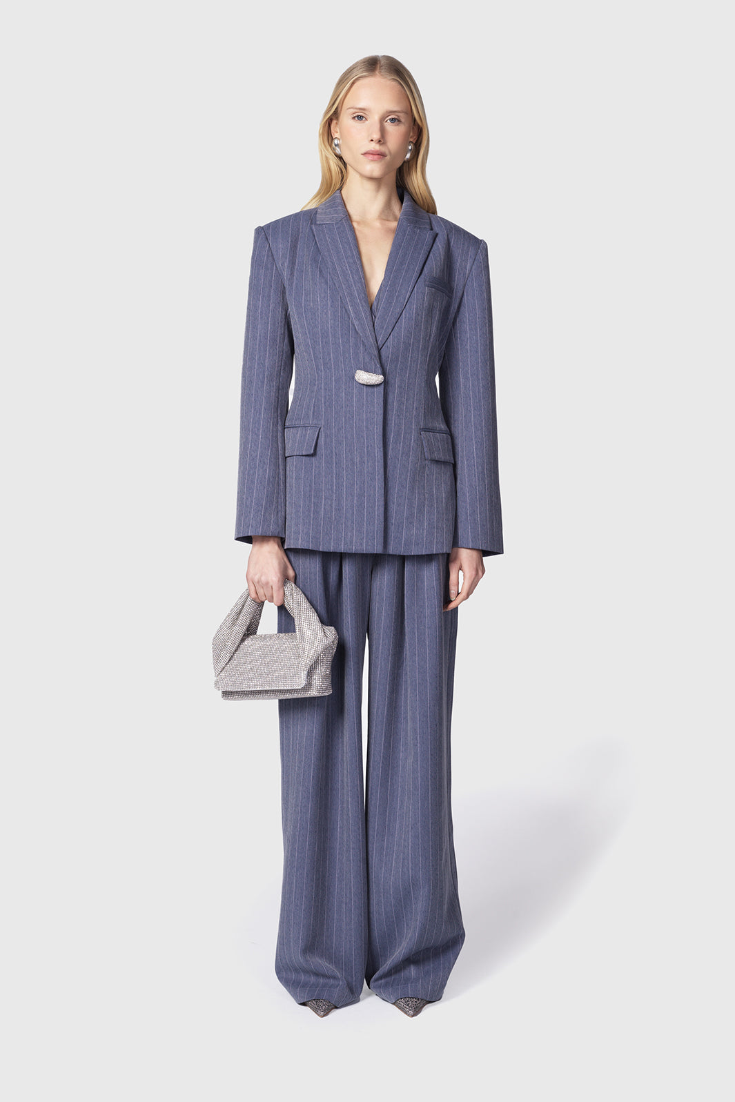 Nimuria-giacca-aderente-blu-in-gessato-con-strass-Twentyfourhaitch_1_1.jpg