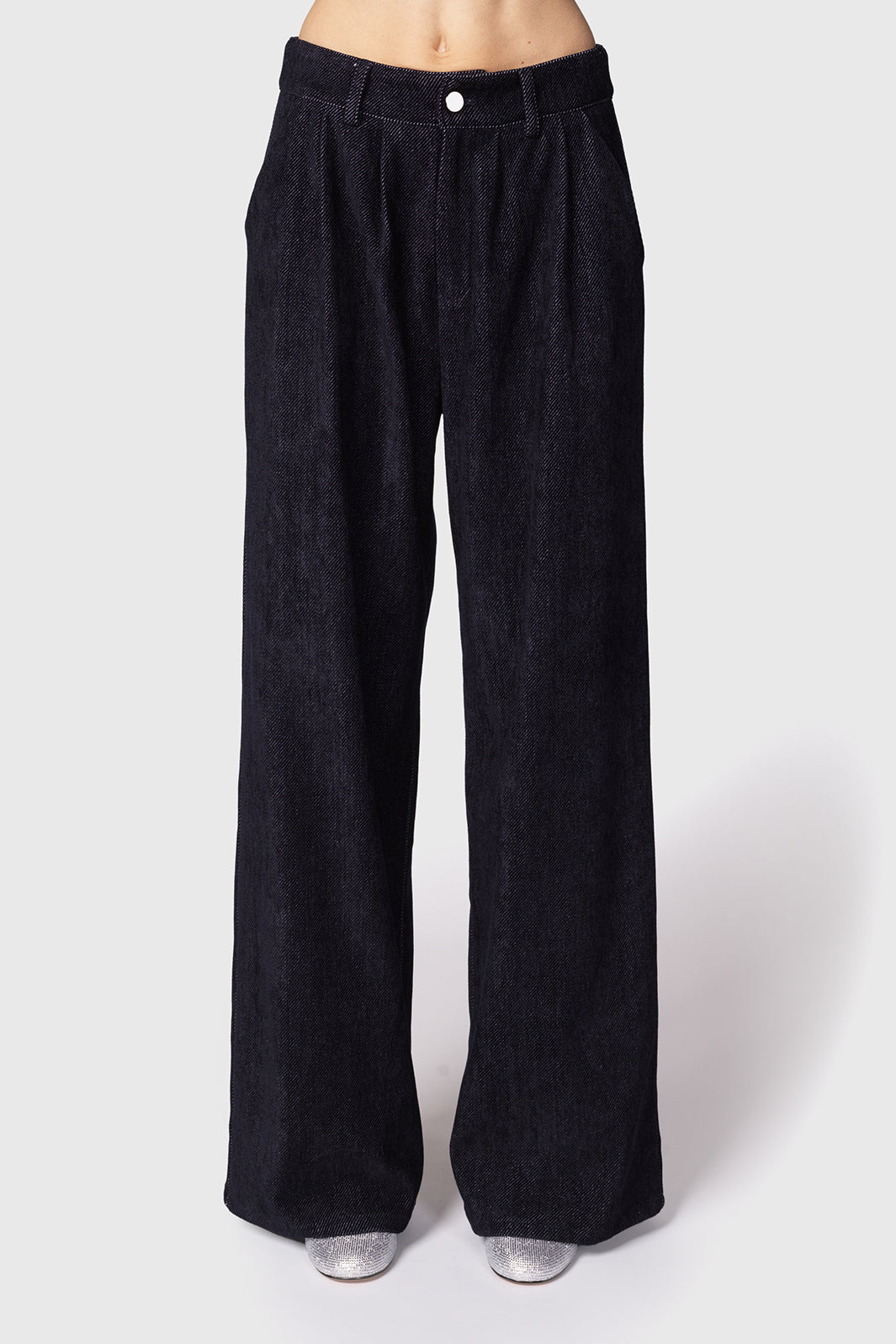 Oslen-pantalone-classico-blu-in-velluto-Twentyfourhaitch_1_1.jpg