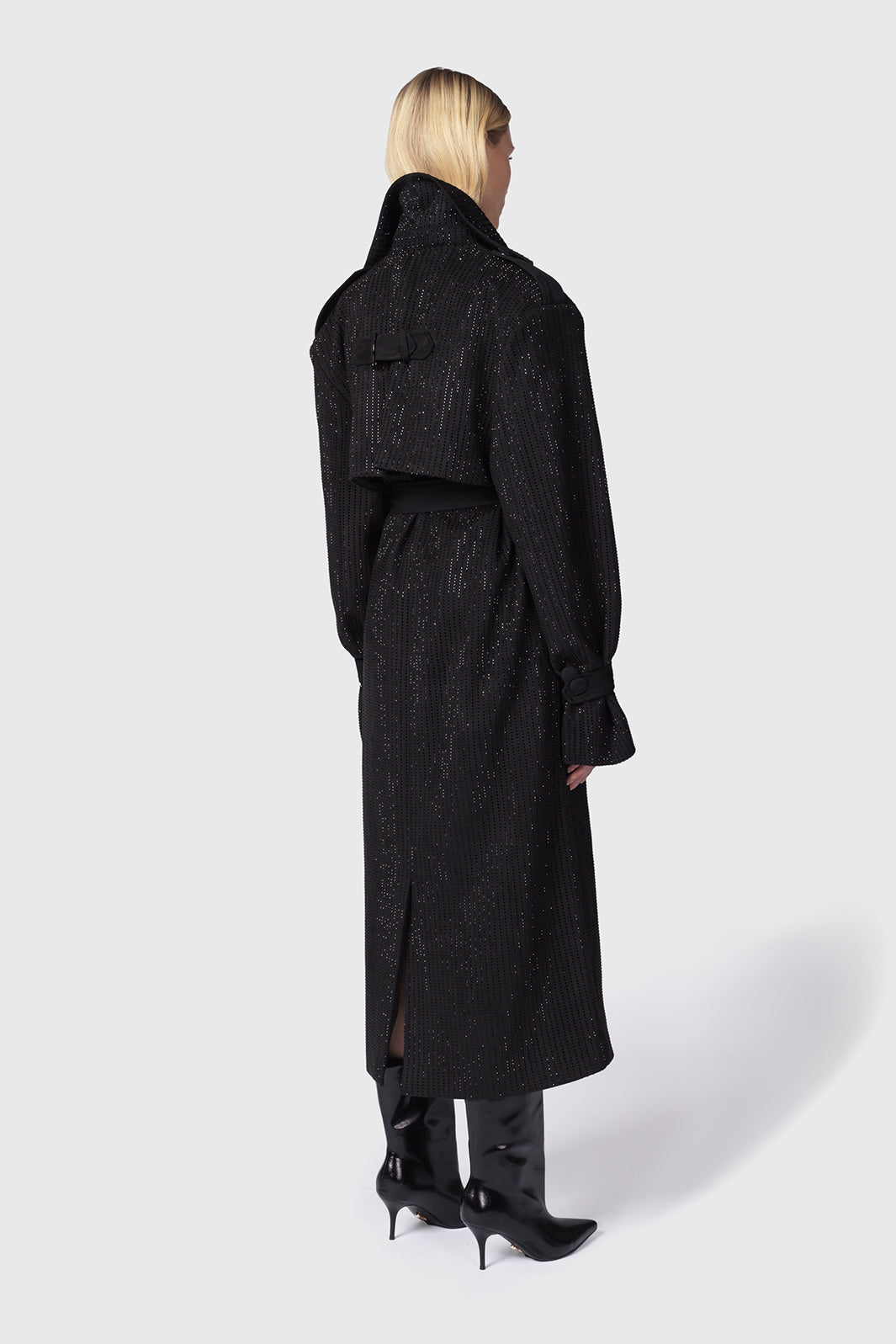 Velia-trench-over-nero-in-effetto-camoscio-con-strass-Twentyfourhaitch_1_2.jpg