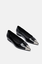 Ilyna – ballerina nero | TWENTYFOURHAITCH – vista tre quarti