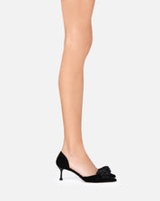 Cireya – décolleté nero | TWENTYFOURHAITCH – indossata dalla modella