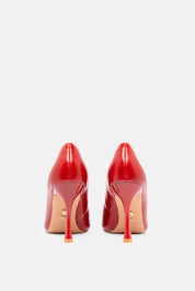 Oceyra – décolleté rosso | TWENTYFOURHAITCH – vista retro