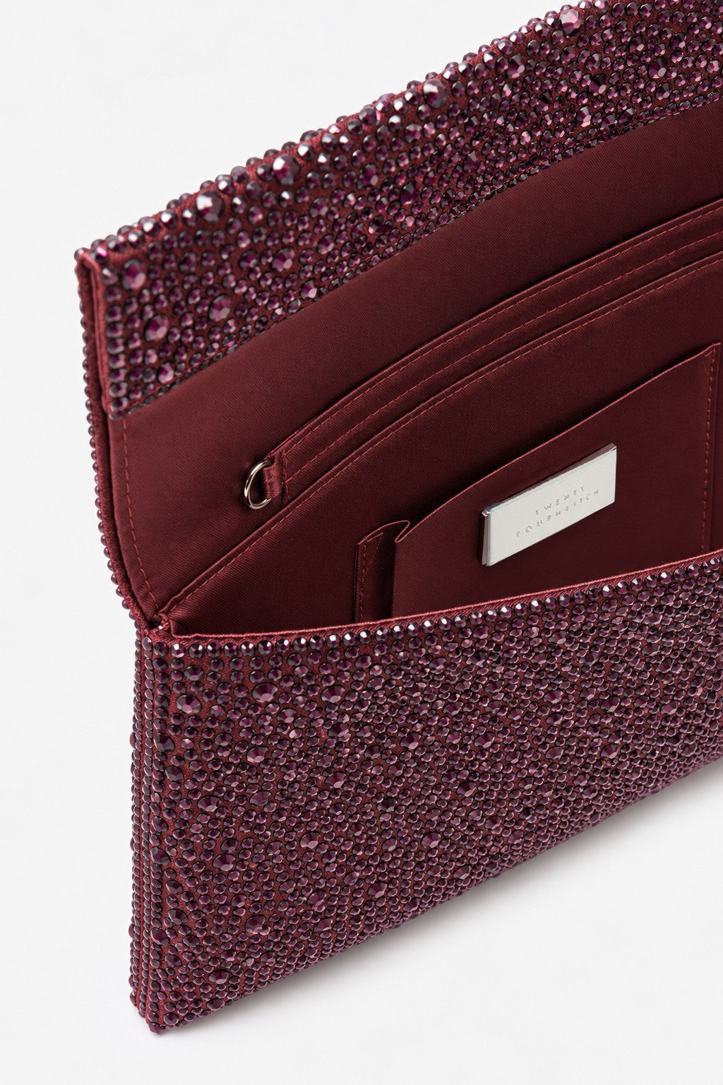 Carena – pochette strass bordeaux | TWENTYFOURHAITCH – dettaglio